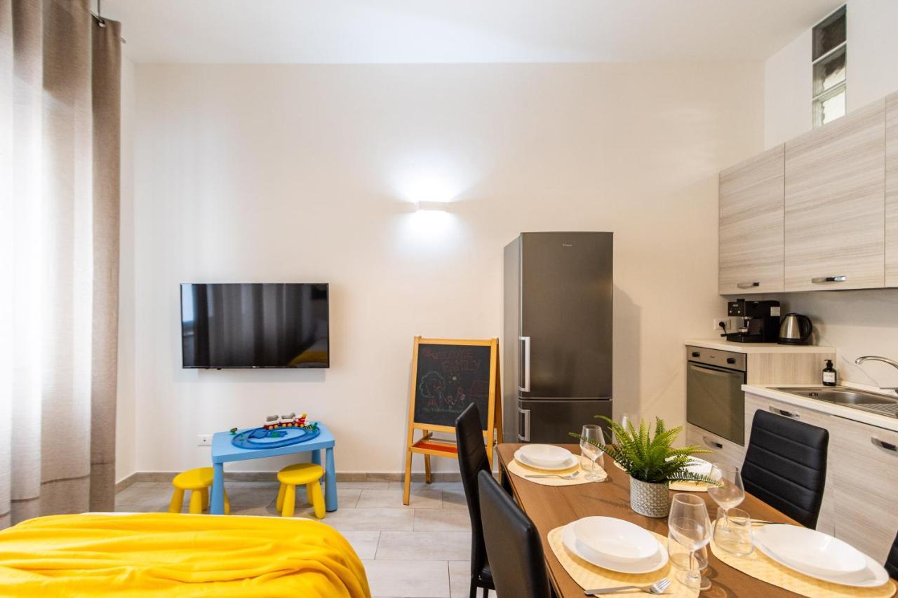 Duomo A 20Minuti Comfort, Suite Vicino Aeroporto Μιλάνο Εξωτερικό φωτογραφία