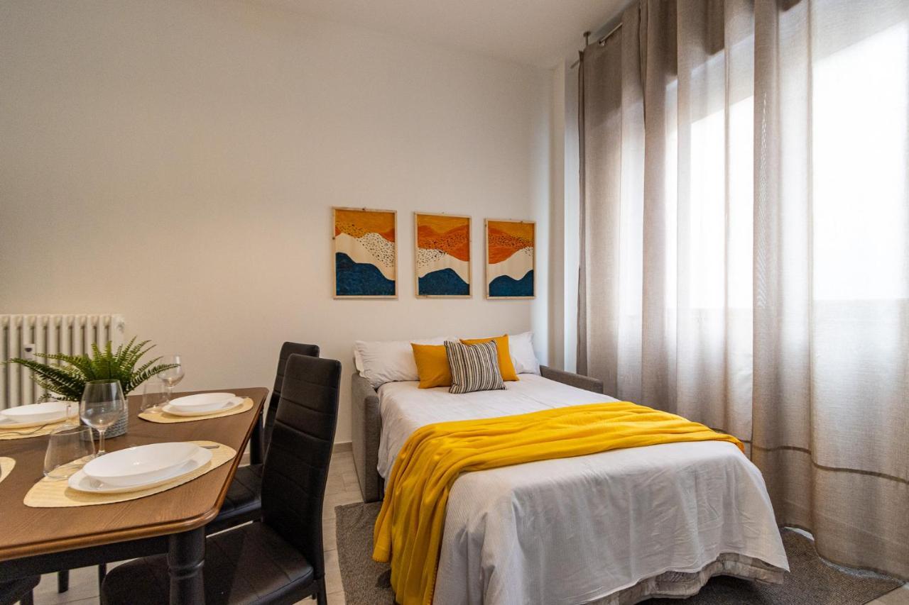 Duomo A 20Minuti Comfort, Suite Vicino Aeroporto Μιλάνο Εξωτερικό φωτογραφία